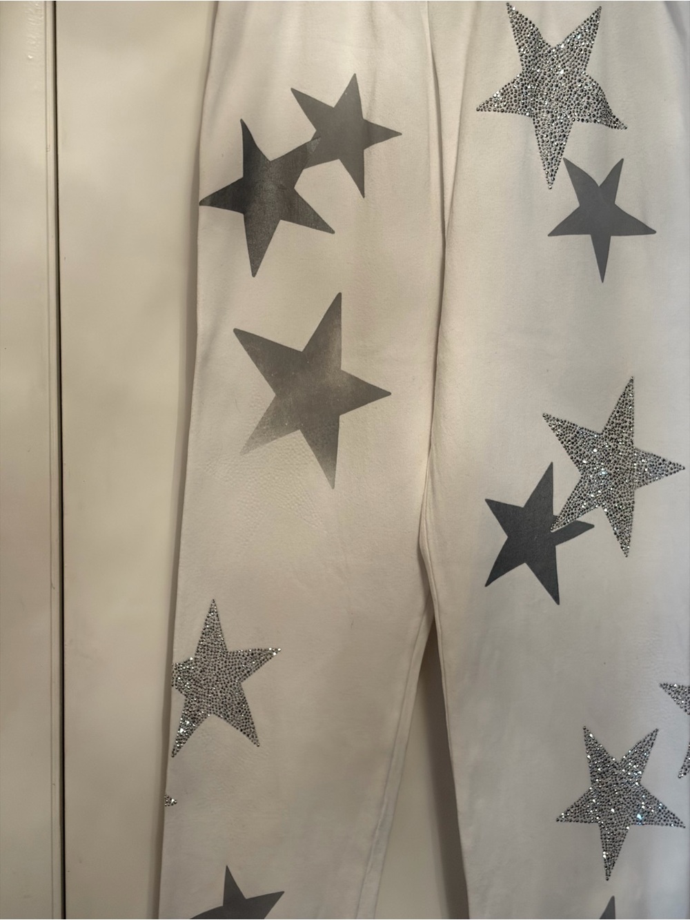 White Star Print jogging pants with Silver Rhinestone Stars! So cute! - Picture 2 of 12